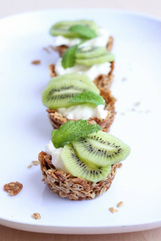 Crunchy Granola Cups - an easy, healthy brunch recipe