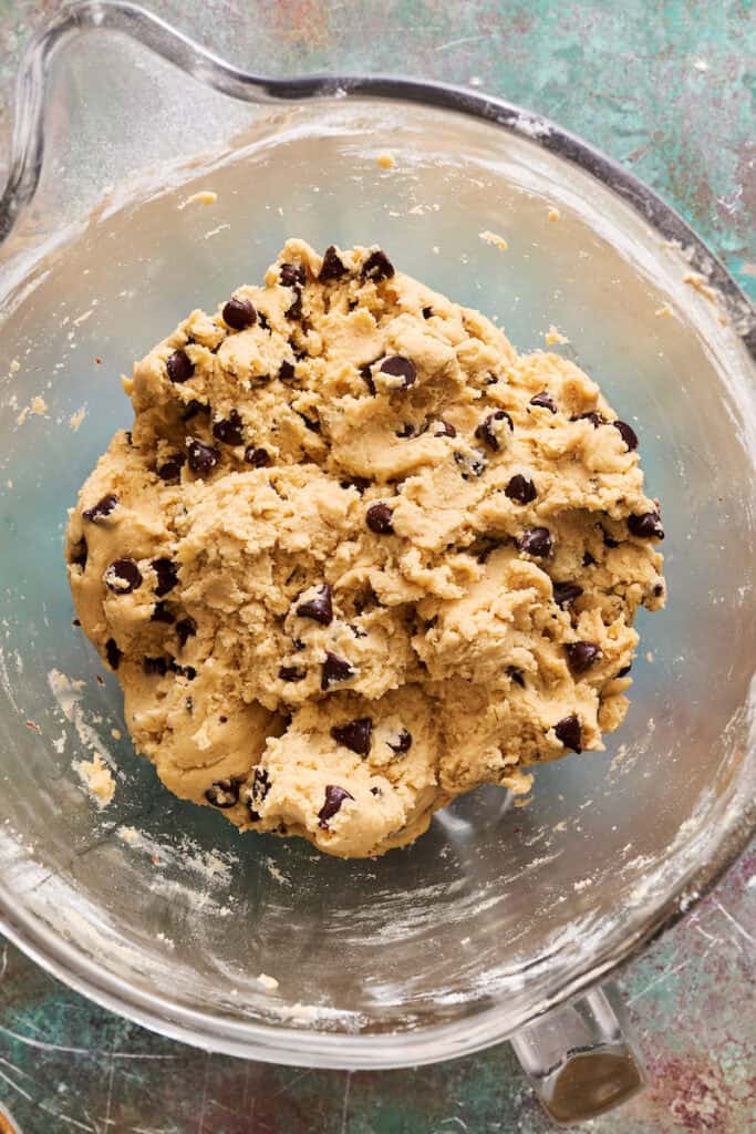 dough after adding the chocolate chips
