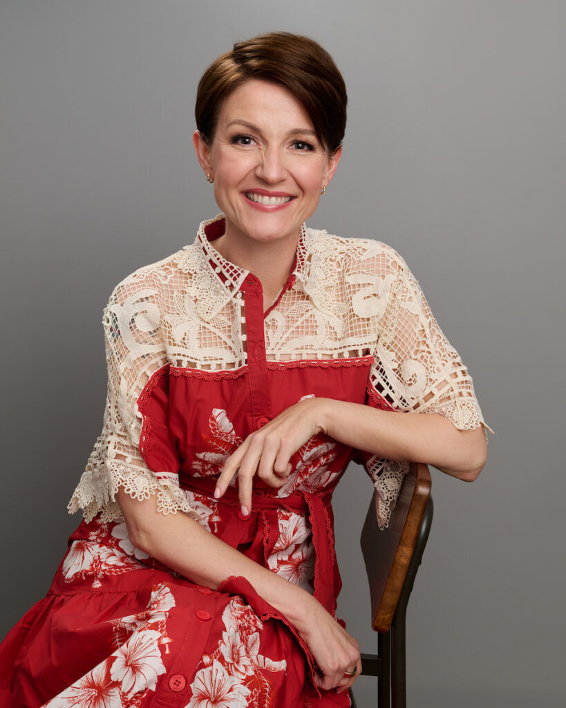 photo of Joanie Simon food photographer and food blogger